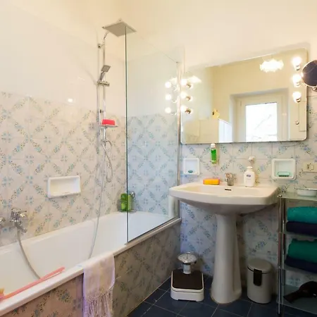Casa Dinda Вилла Lugnano